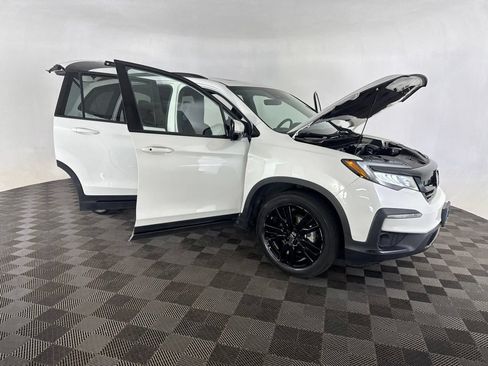 Used 2022 Honda Pilot Black Edition image 13