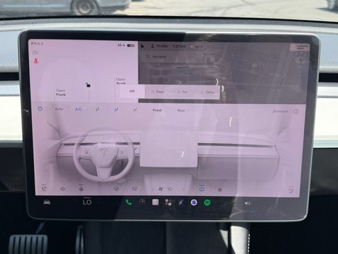 Used 2022 Tesla Model Y Performance AWD/4WD image 16