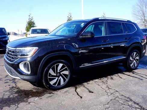 New 2026 Volkswagen Atlas SEL image 2