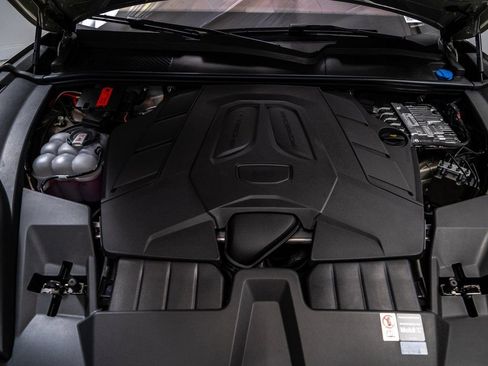 New 2026 Porsche Cayenne Coupe image 32