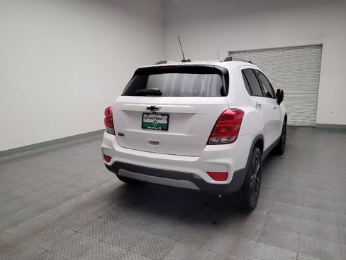 Used 2018 Chevrolet Trax LT w/ Redline Edition image 7