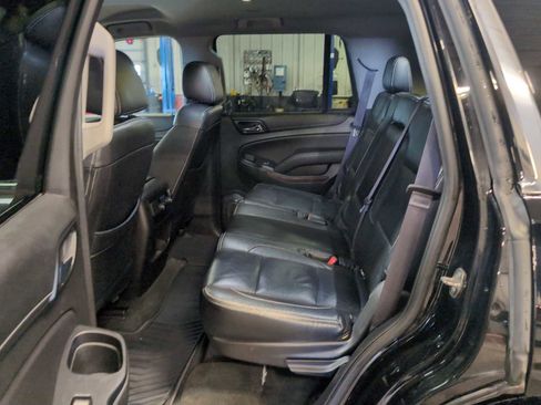 Used 2017 GMC Yukon SLE w/ Convenience Package image 21