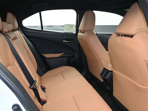 New 2025 Lexus UX 300h FWD image 10