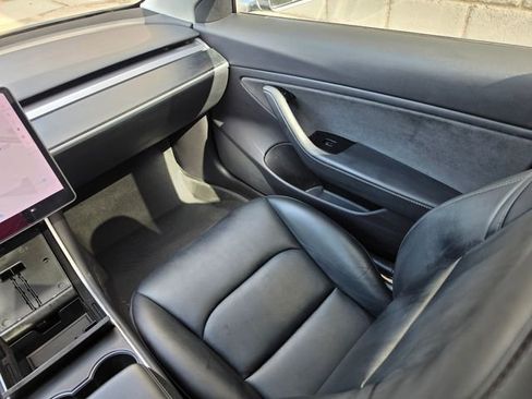 Used 2019 Tesla Model 3 Standard Range Plus RWD image 34