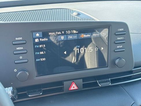 New 2026 Hyundai Elantra SEL Sport Premium FWD image 18