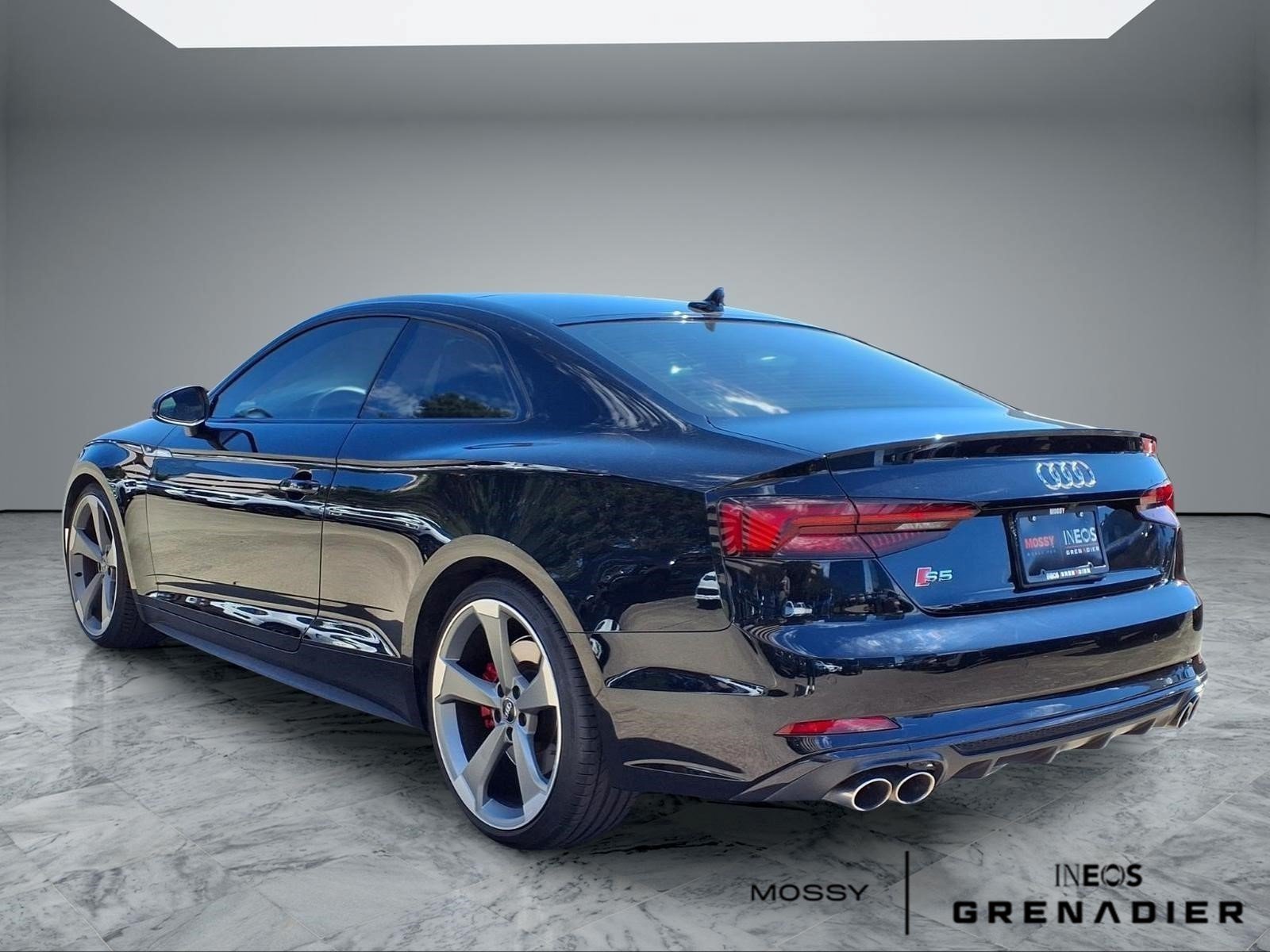 Used 2019 Audi S5 Premium Plus w/ Premium Plus AWD/4WD image 2