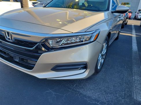 Used 2020 Honda Accord LX image 7