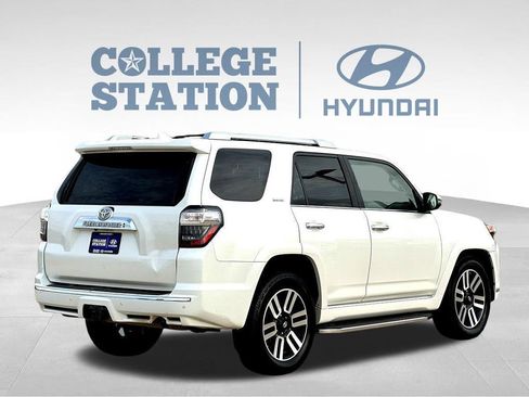 Used 2017 Toyota 4Runner Limited RWD image 10