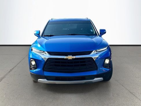 Used 2019 Chevrolet Blazer LT image 2