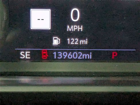 Used 2020 Chevrolet Silverado 1500 High Country w/ Technology Package image 21