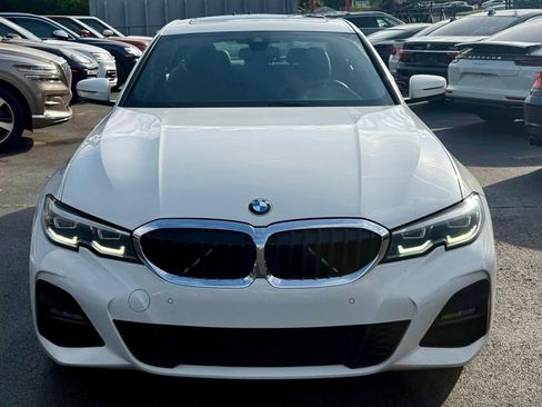 Used 2021 BMW 330i Sedan w/ M Sport Package RWD image 2