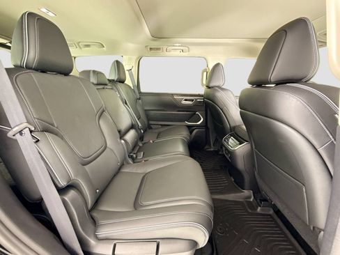 Used 2026 INFINITI QX80 Luxe w/ Cargo Package RWD image 17