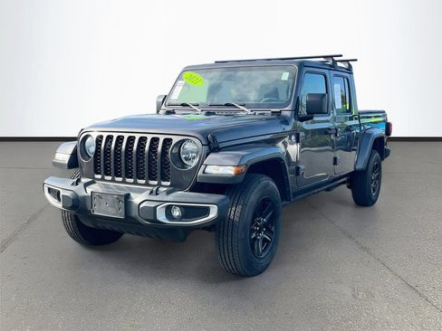 Used 2021 Jeep Gladiator Sport AWD/4WD image 3