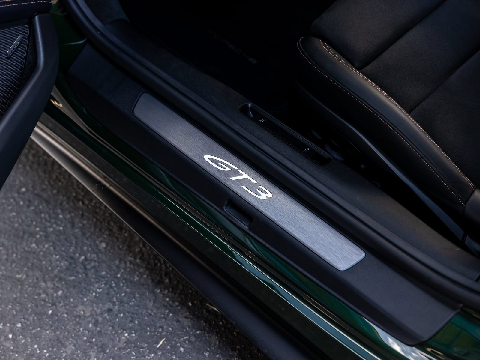 Certified 2026 Porsche 911 GT3 RWD image 28
