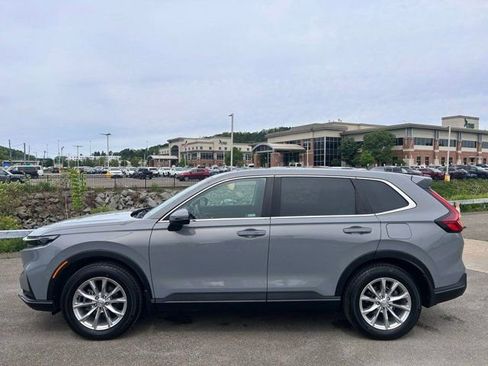 Used 2023 Honda CR-V EX-L image 2