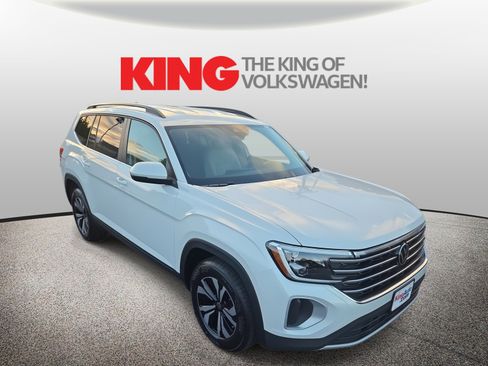 New 2026 Volkswagen Atlas SE image 3