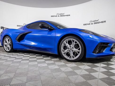 Used 2025 Chevrolet Corvette Stingray Preferred Cpe RWD image 2