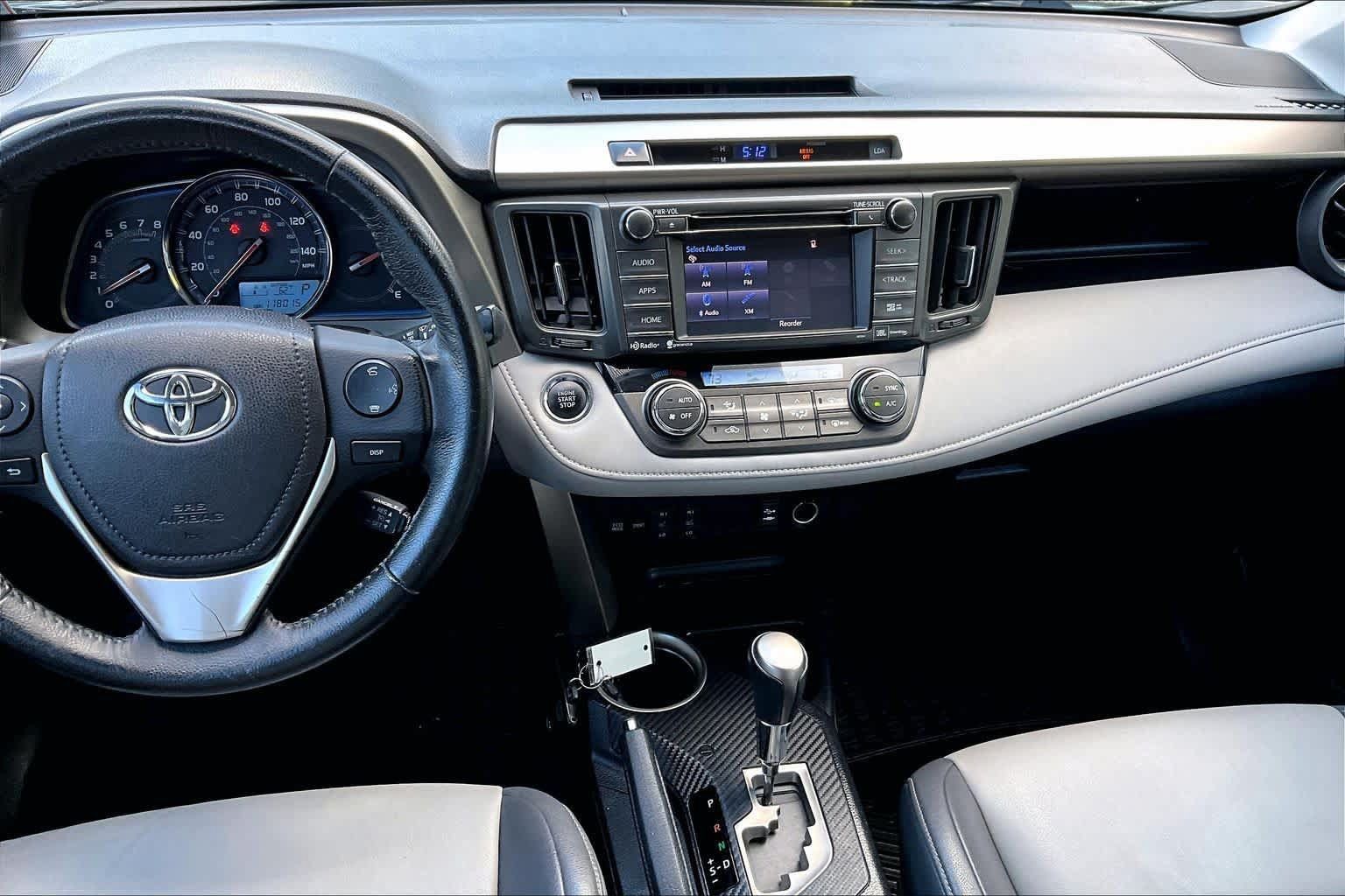 Used 2015 Toyota RAV4 Limited w/ Technology Package AWD/4WD image 7
