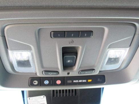 Used 2022 GMC Sierra 1500 Elevation w/ Preferred Package AWD/4WD image 29