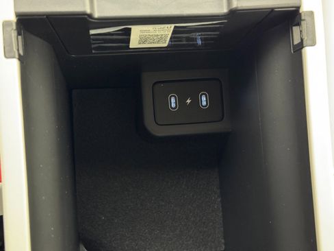 Used 2023 Hyundai Ioniq 6 SEL image 28