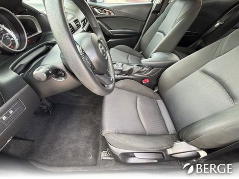 Used 2016 MAZDA MAZDA3 i Sport image 18