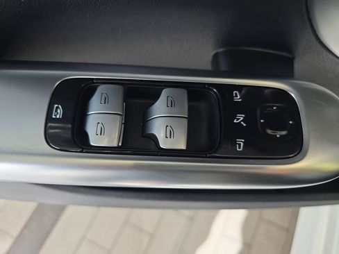 Certified 2025 Mercedes-Benz C 300 Sedan image 33