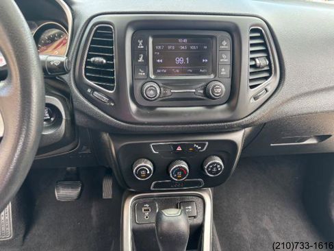 Used 2018 Jeep Compass Sport image 20