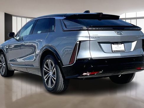 New 2026 Cadillac Lyriq Luxury image 3