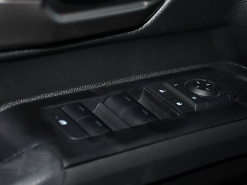 New 2025 Toyota Tacoma Trailhunter image 6