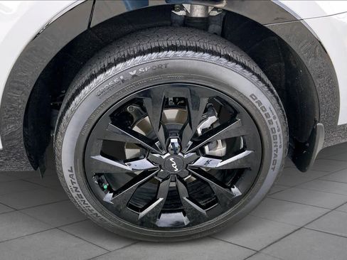 Used 2023 Kia Sorento SX image 10