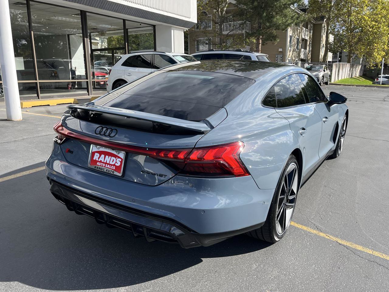Used 2022 Audi RS e-tron GT w/ Year 1 Package AWD/4WD image 10