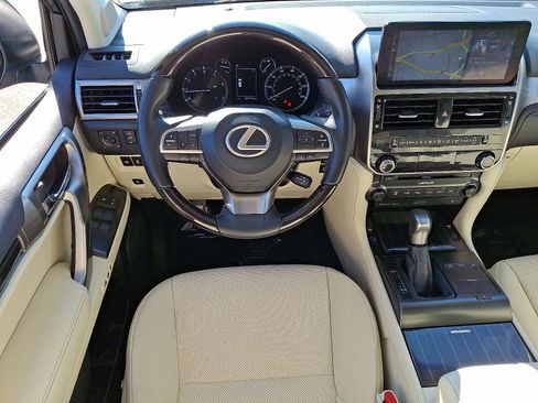 Used 2023 Lexus GX 460 Premium image 11