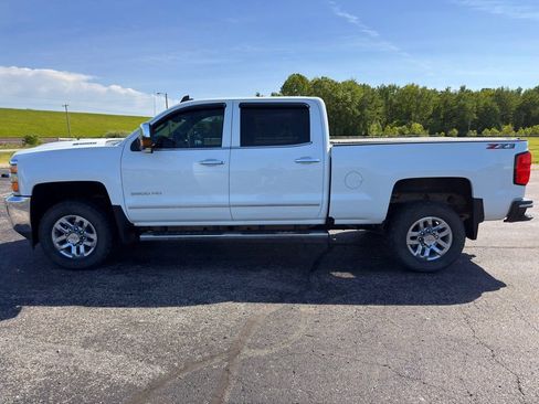 Used 2019 Chevrolet Silverado 2500 LTZ w/ Duramax Plus Package AWD/4WD image 19