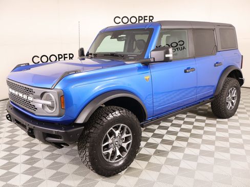Used 2024 Ford Bronco Badlands AWD/4WD image 11
