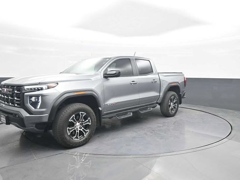 Used 2024 GMC Canyon AT4 w/ Technology Package AWD/4WD image 4