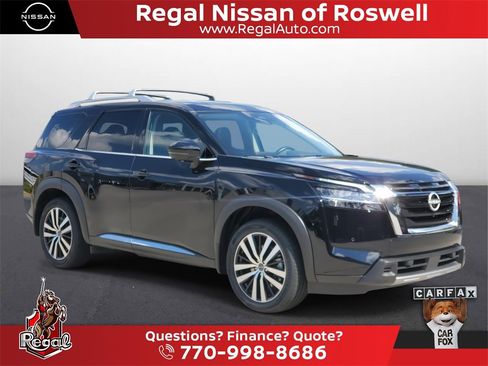 Certified 2024 Nissan Pathfinder Platinum w/ Cargo Package image 1