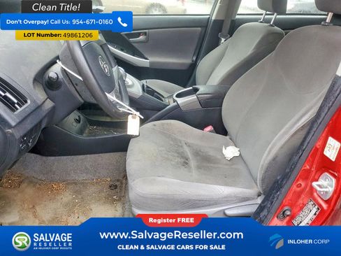 Used 2013 Toyota Prius Two image 9