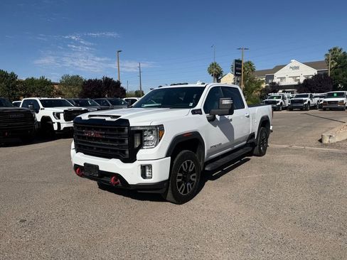 Used 2020 GMC Sierra 2500 AT4 w/ AT4 Premium Package AWD/4WD image 1