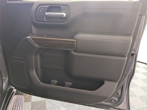 Used 2021 Chevrolet Silverado 1500 LT w/ Safety Package II image 32