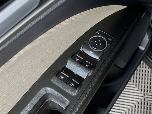 Used 2019 Ford Fusion S FWD image 18