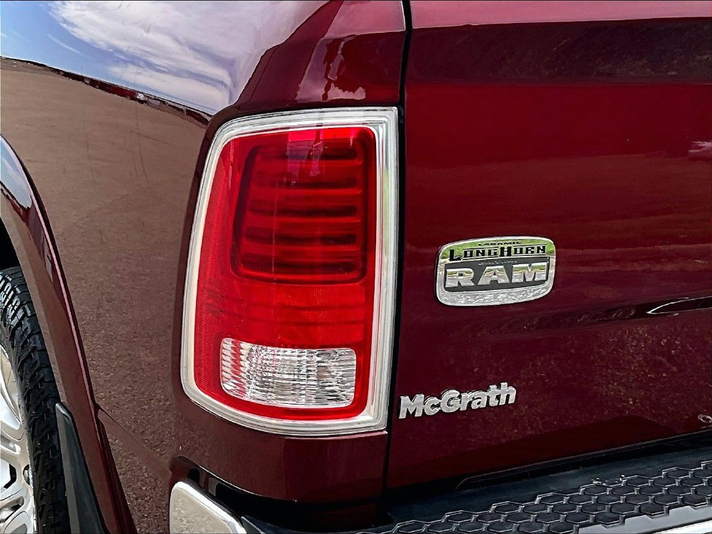 Used 2018 RAM 1500 Laramie Longhorn AWD/4WD image 26
