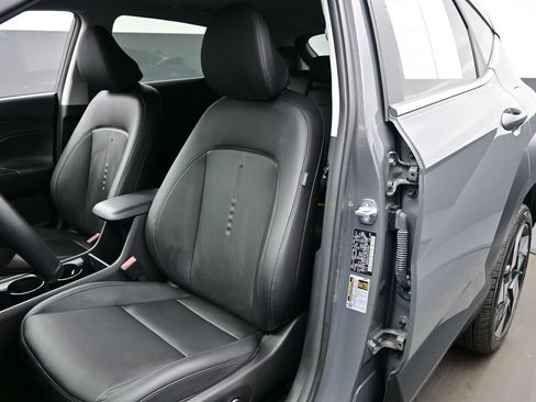 Used 2026 Hyundai Kona Limited AWD/4WD image 12