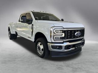 Used 2025 Ford F350 Lariat AWD/4WD video 2