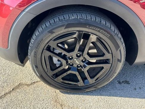 Used 2024 Kia Telluride SX X-Line image 8