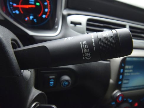 Used 2014 Chevrolet Camaro SS w/ SS Performance Package image 39