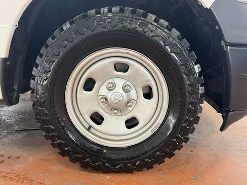 Used 2014 RAM 1500 Tradesman image 8