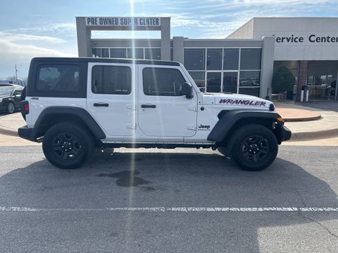 Used 2023 Jeep Wrangler Sport image 4