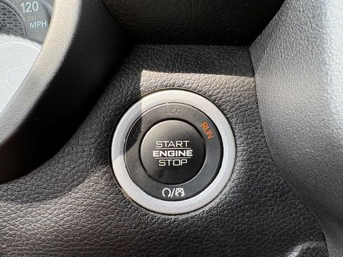 Used 2022 RAM 1500 Big Horn AWD/4WD image 18