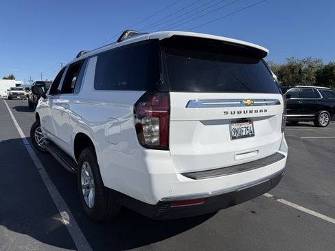 Certified 2024 Chevrolet Suburban LS w/ Driver Alert Package image 7