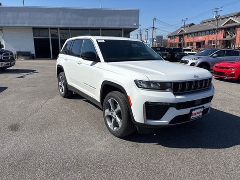 New 2026 Jeep Grand Cherokee Limited image 2